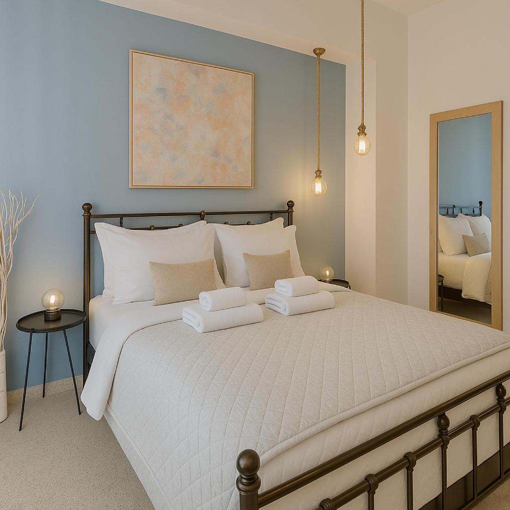 Stylish, Comfy Suite In The Heart Of Atena Exterior foto