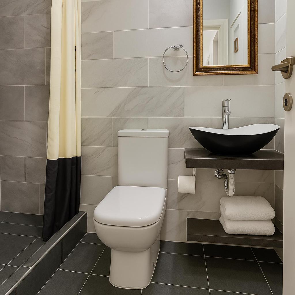 Stylish, Comfy Suite In The Heart Of Atena Exterior foto